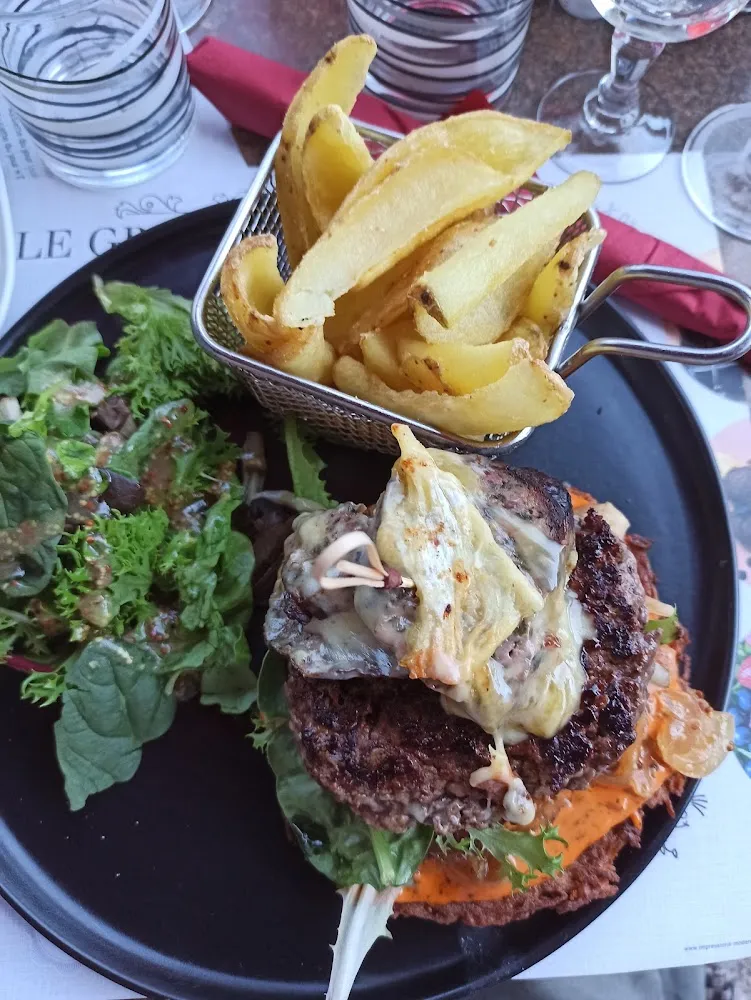 Hamburger Maison Crique Steak Caillette